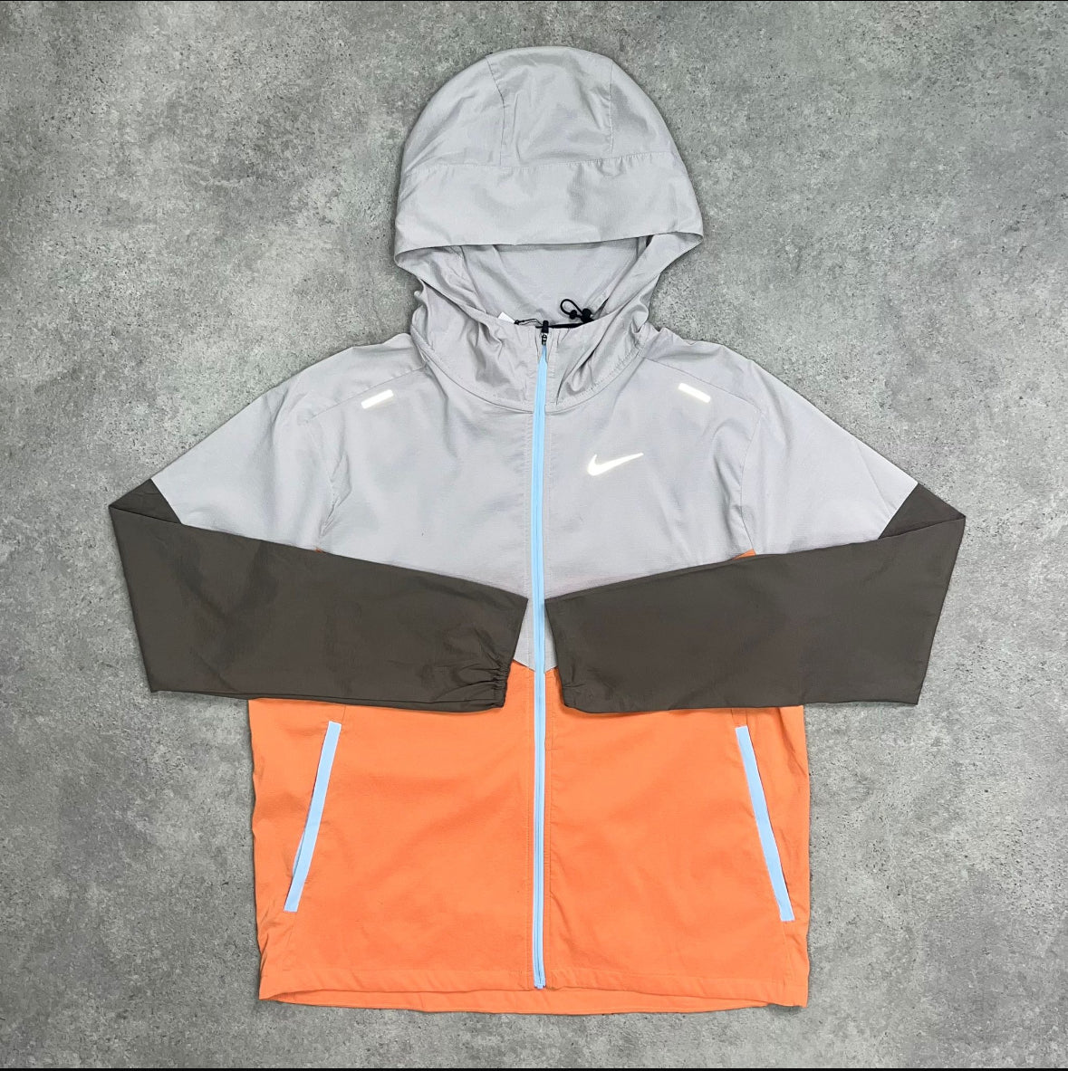 NIKE PEACH UV REPEL WINDRUNNER